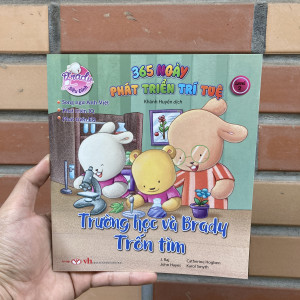 Brady - Trường học và Brady chơi trốn tìm